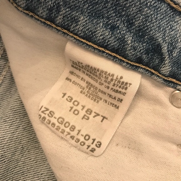 Riders Womens Jeans 10P Light Washed Blue Denim Relaxed Cotton Lycra Casual - Picture 10 of 11